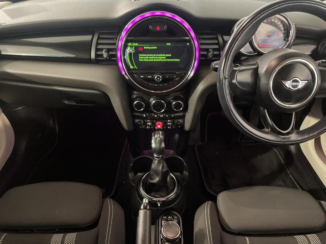 Photo '18' of Mini Cooper S Photo '18' of Mini Cooper S