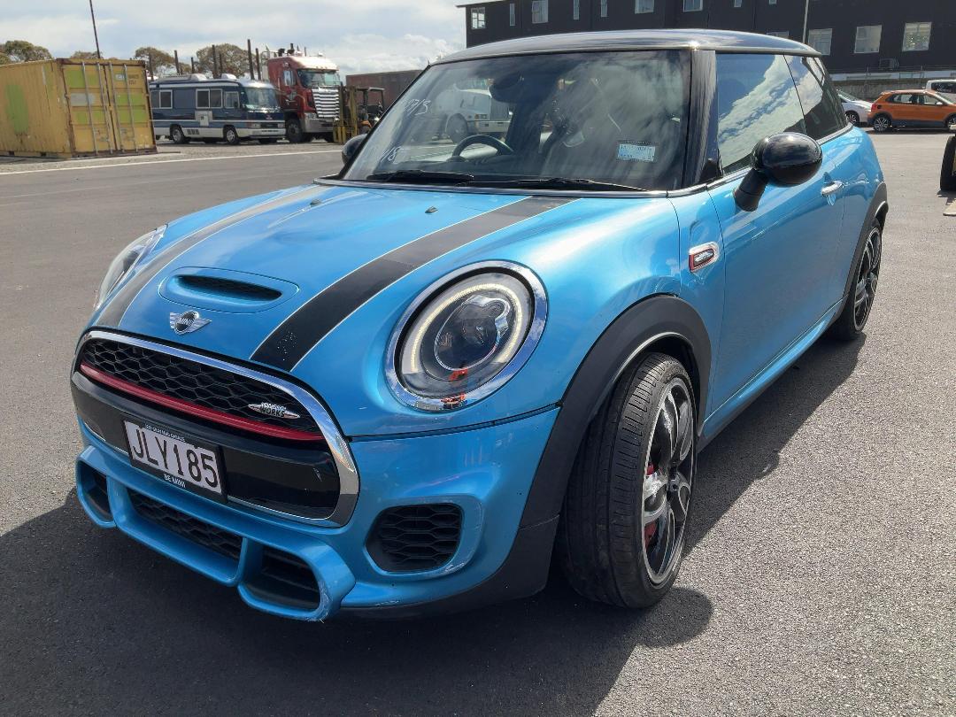 Photo '5' of Mini Hatch JCW