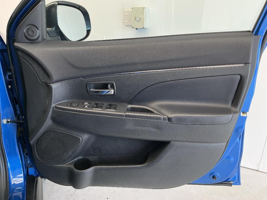 Photo '15' of Mitsubishi ASX Photo '15' of Mitsubishi ASX