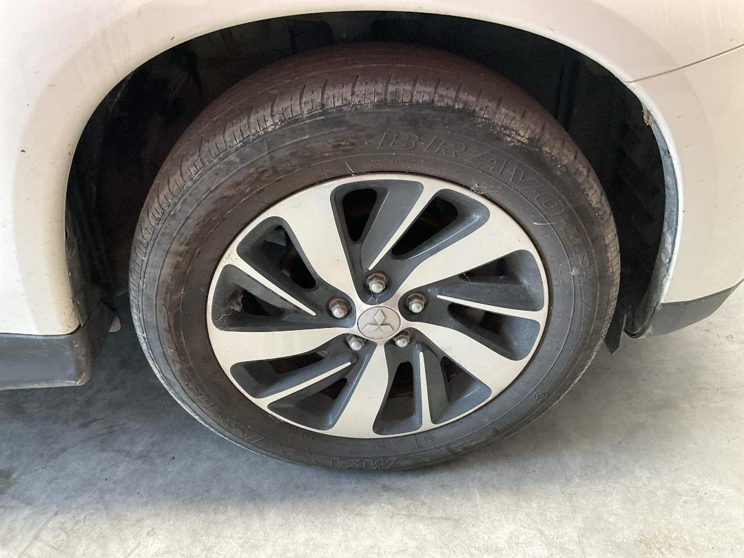 Photo '12' of Mitsubishi ASX XLS Photo '12' of Mitsubishi ASX XLS