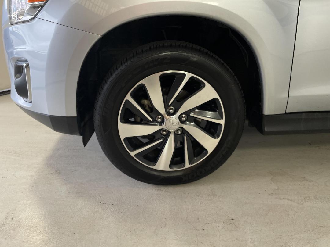 Photo '10' of Mitsubishi ASX