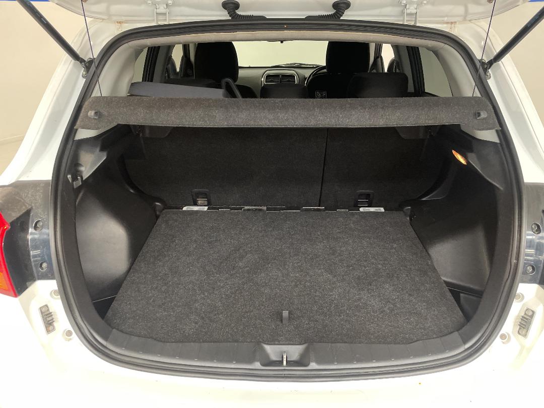 Photo '14' of Mitsubishi ASX