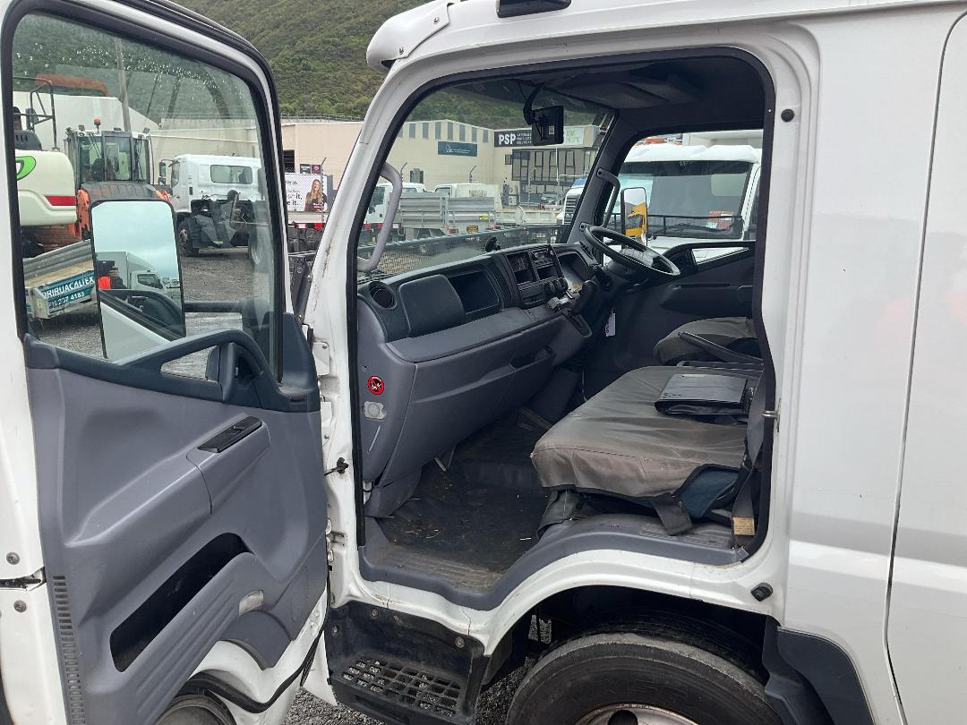 Photo '23' of Mitsubishi Canter FEW75E2 EURO 5 - 816 Double Cab - Tipper