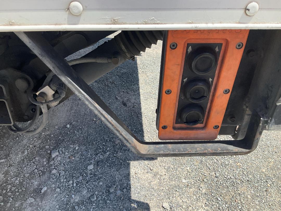 Photo '21' of Mitsubishi Canter HEV60E2 Box Body Photo '21' of Mitsubishi Canter HEV60E2 Box Body