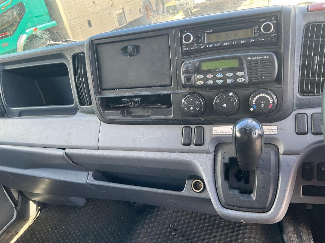 Photo '17' of Mitsubishi Canter HEV60E2 Box Body Photo '17' of Mitsubishi Canter HEV60E2 Box Body