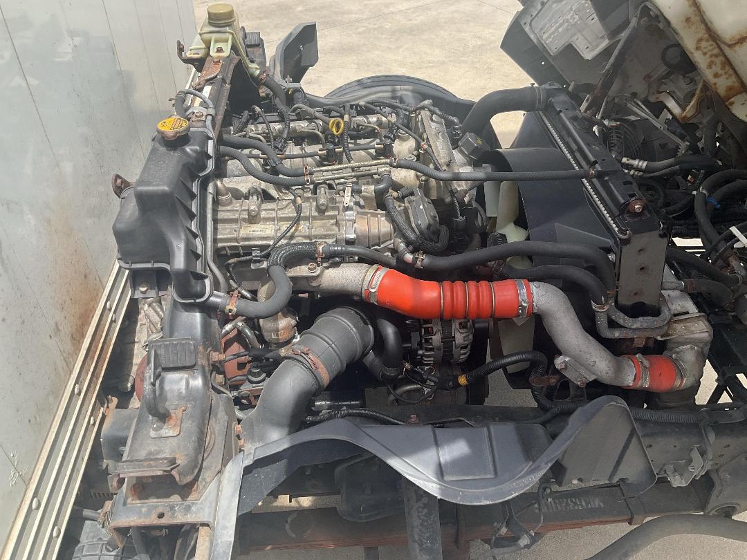 Photo '24' of Mitsubishi Canter HEV60E2 Box Body Photo '24' of Mitsubishi Canter HEV60E2 Box Body