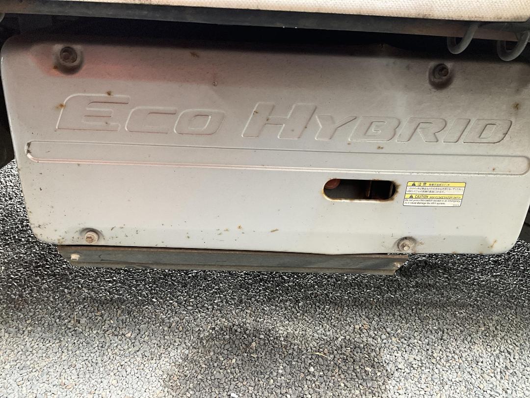 Photo '19' of Mitsubishi Fuso Canter HEV75G2 EURO5 HYBRID Curtainsider