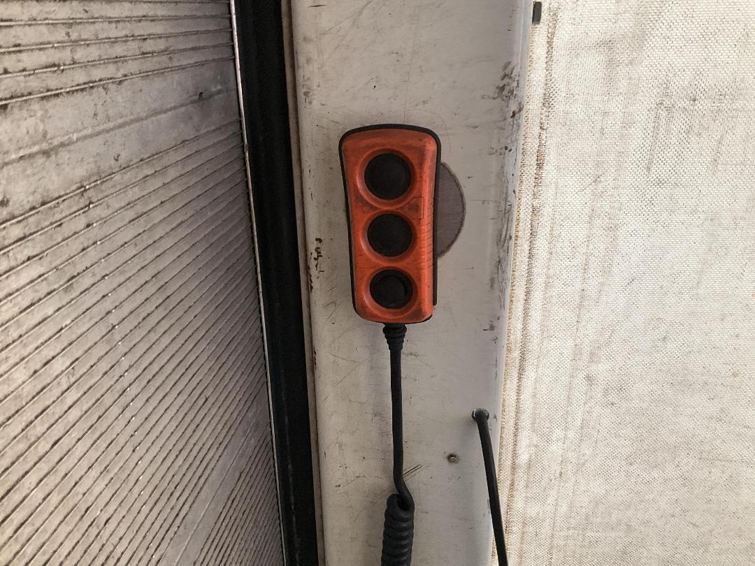 Photo '22' of Mitsubishi Fuso Canter HEV75G2 EURO5 HYBRID Curtainsider