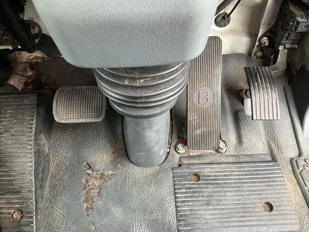 Photo '17' of Mitsubishi Fuso Fighter FK250K1D Box Body Photo '17' of Mitsubishi Fuso Fighter FK250K1D Box Body