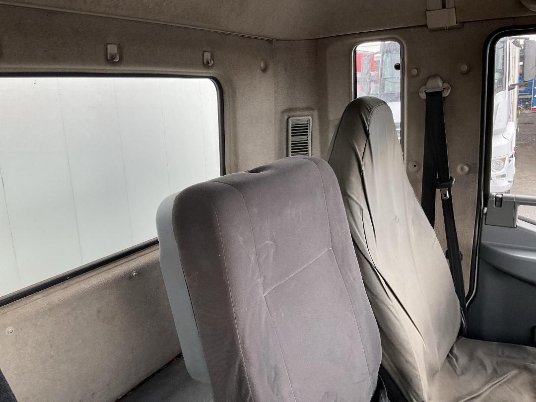 Photo '19' of Mitsubishi Fuso Fighter FK250K1D Box Body Photo '19' of Mitsubishi Fuso Fighter FK250K1D Box Body