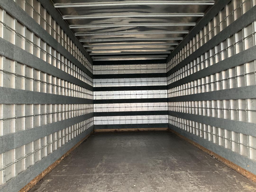 Photo '26' of Mitsubishi Fuso Fighter FK250K1D Box Body Photo '26' of Mitsubishi Fuso Fighter FK250K1D Box Body