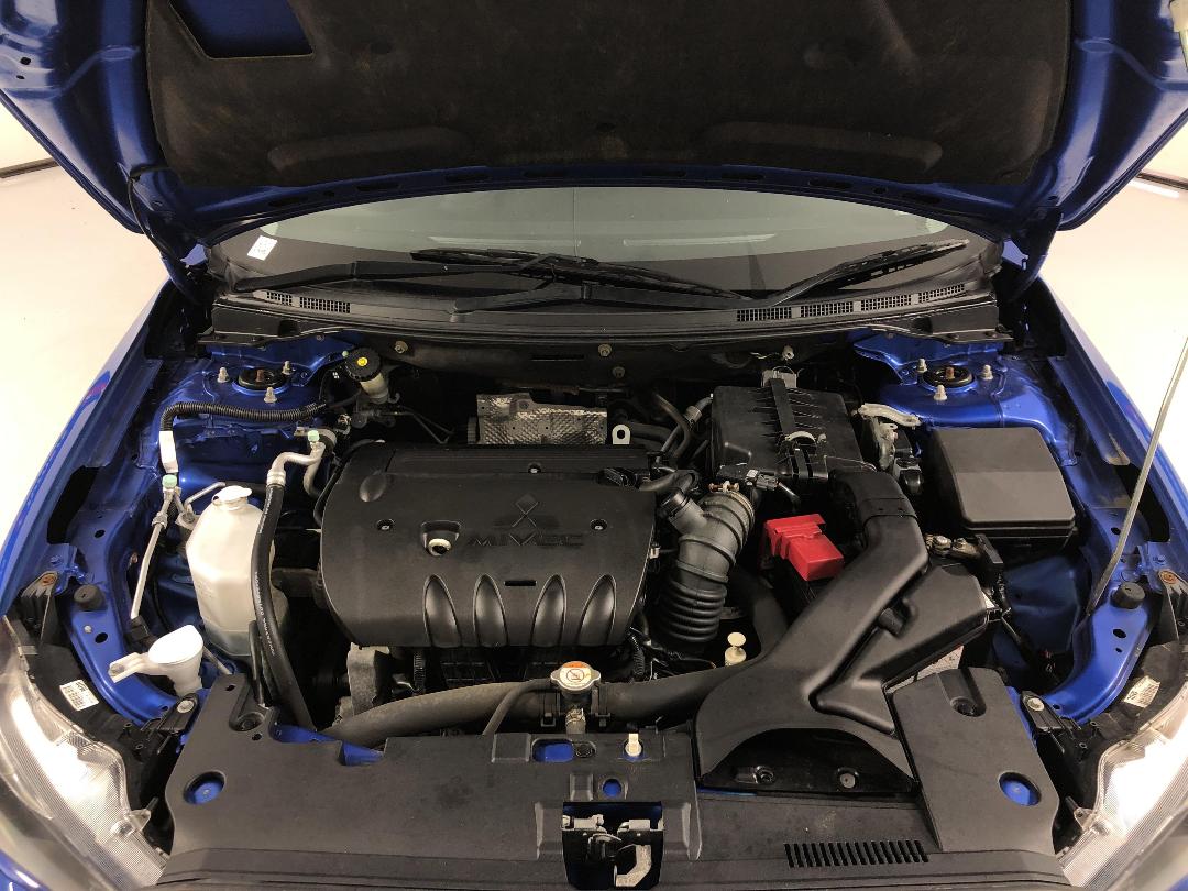 Photo '13' of Mitsubishi Lancer