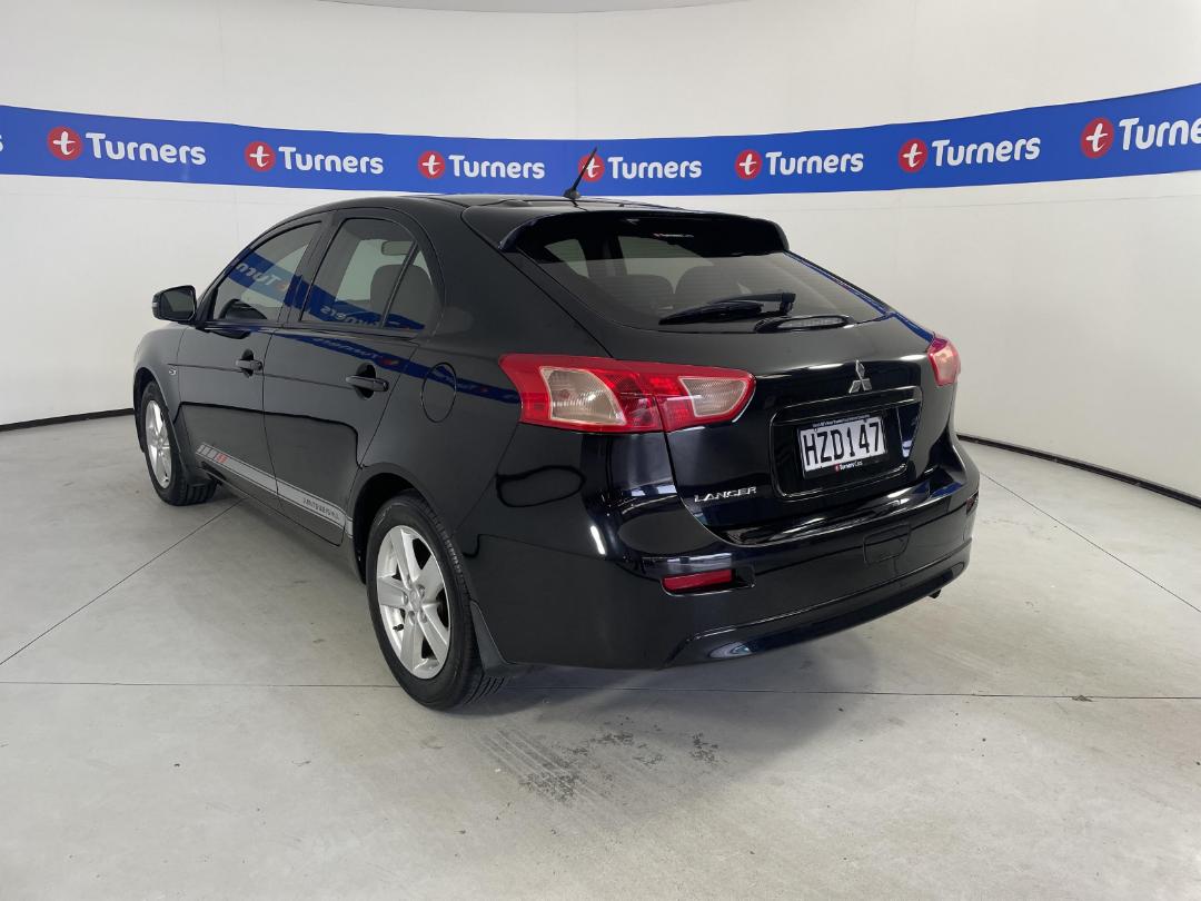 Photo '5' of Mitsubishi Lancer