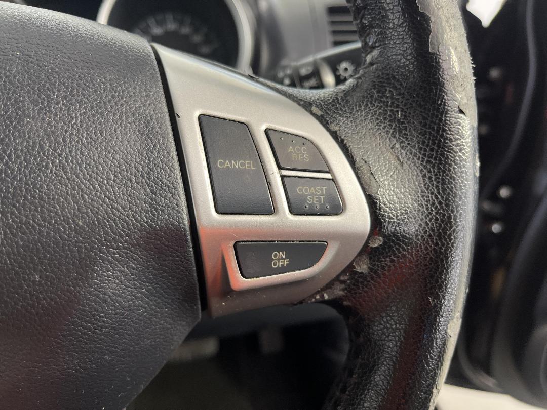 Photo '25' of Mitsubishi Lancer