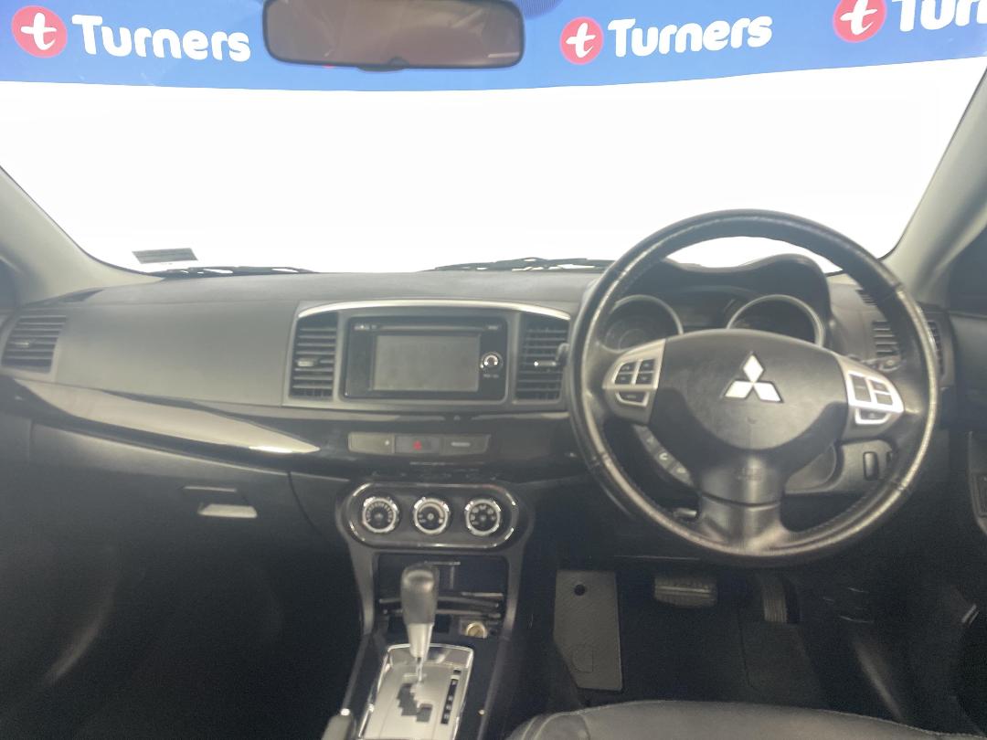 Photo '17' of Mitsubishi Lancer