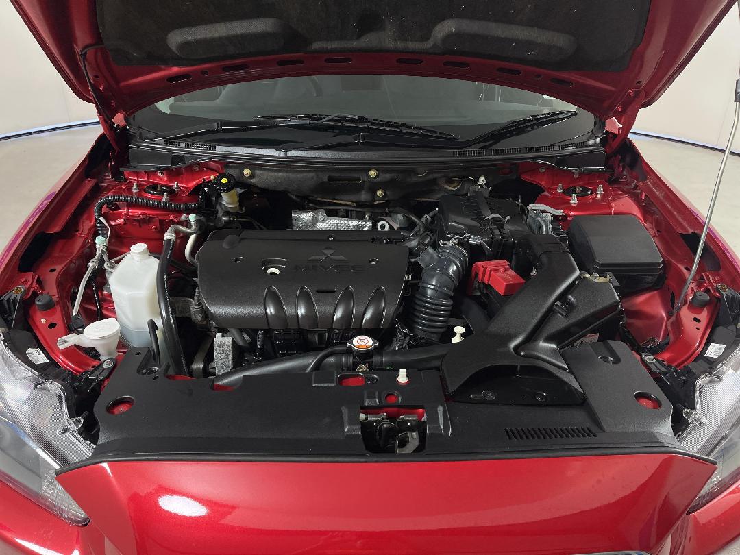 Photo '13' of Mitsubishi Lancer