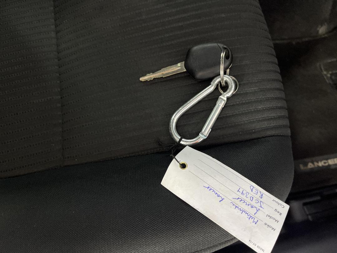 Photo '22' of Mitsubishi Lancer