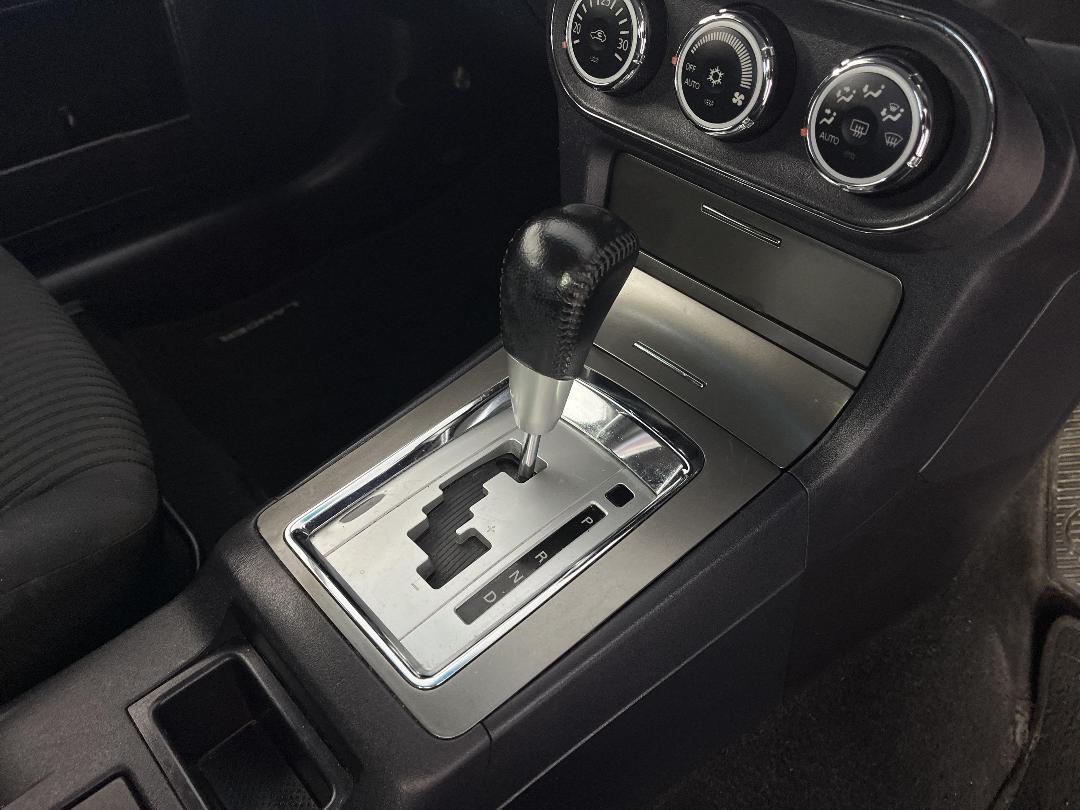 Photo '18' of Mitsubishi Lancer