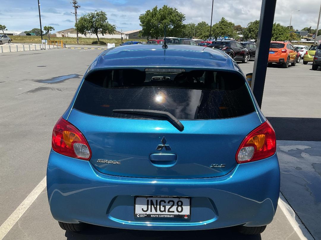 Photo '7' of Mitsubishi Mirage XLS