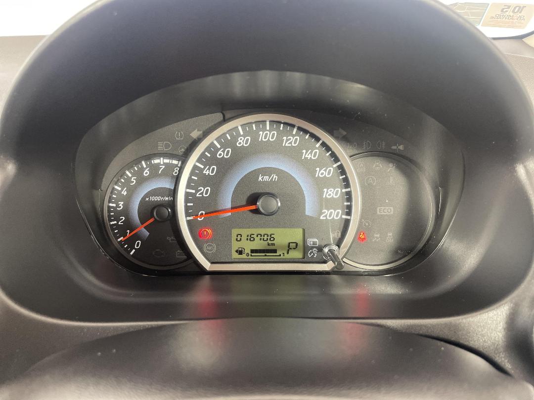 Photo '21' of Mitsubishi Mirage