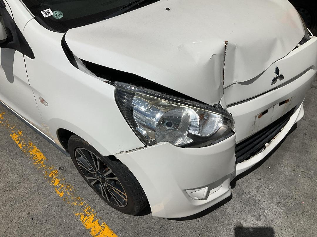 Photo '3' of Mitsubishi Mirage