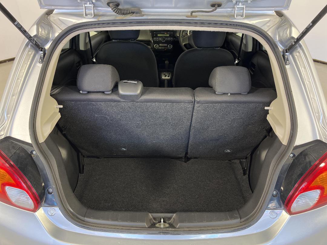 Photo '14' of Mitsubishi Mirage