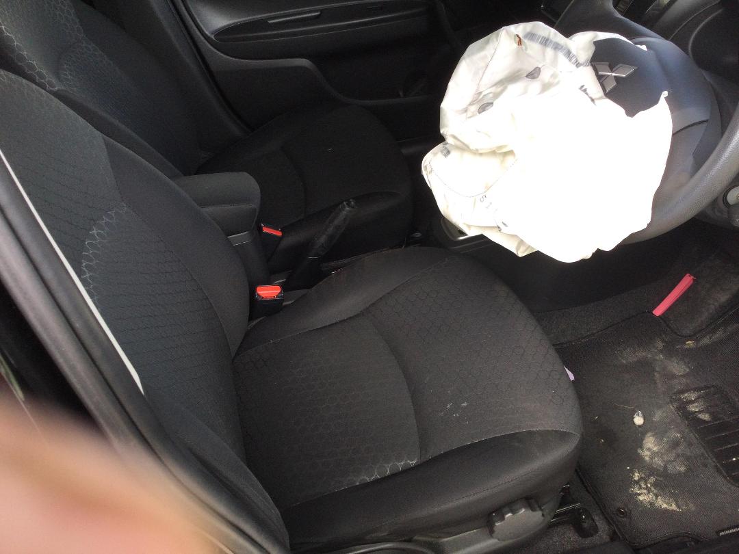 Photo '13' of Mitsubishi Mirage Photo '13' of Mitsubishi Mirage