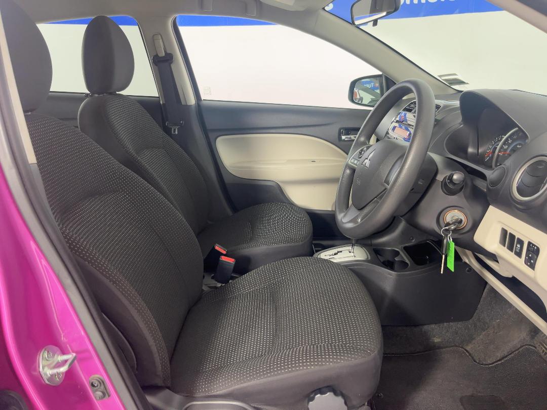 Photo '16' of Mitsubishi Mirage