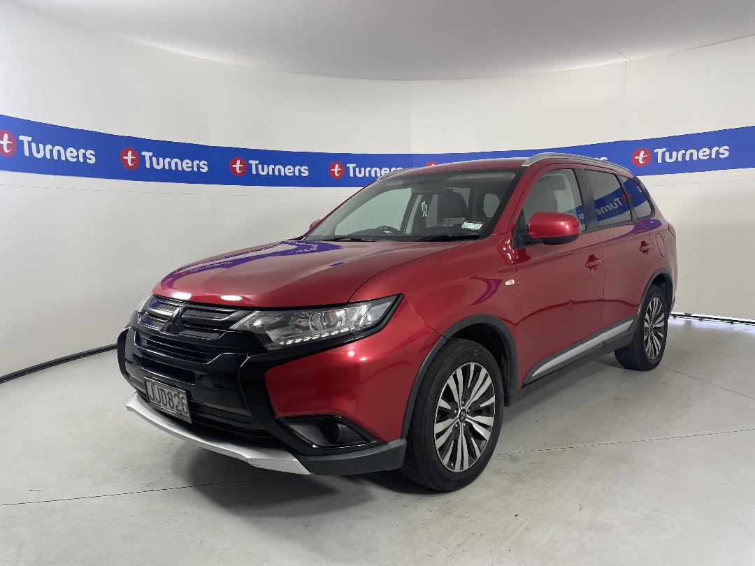 Photo '4' of Mitsubishi Outlander