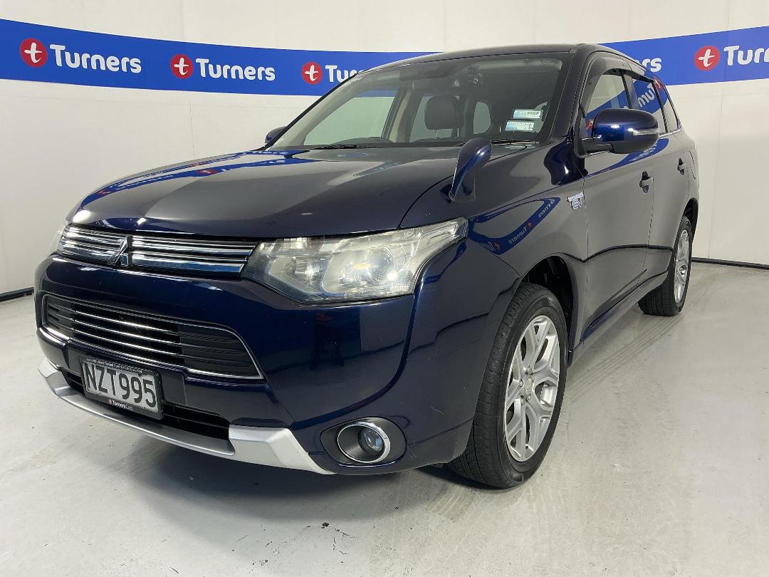 Photo '4' of Mitsubishi Outlander