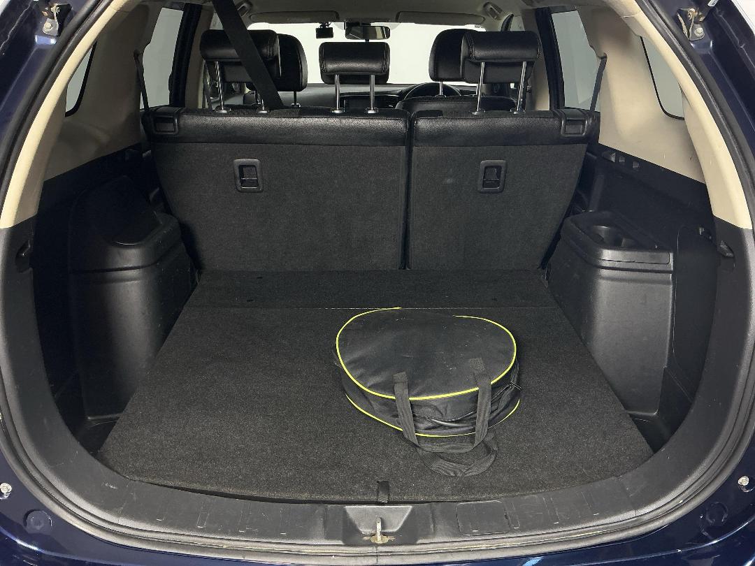 Photo '14' of Mitsubishi Outlander