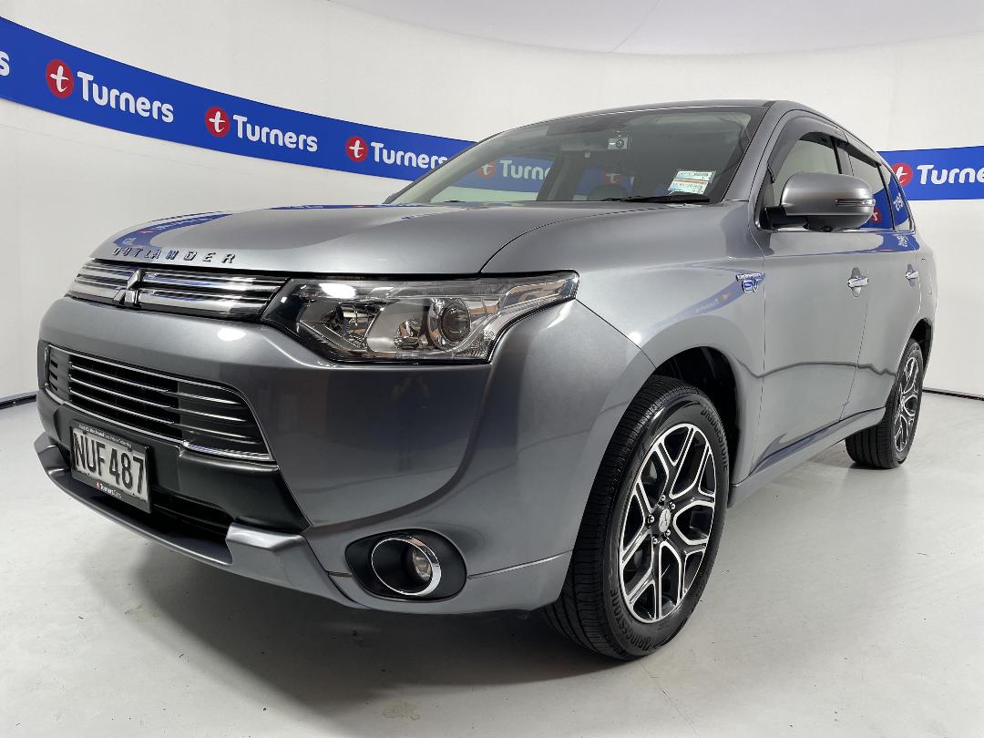 Photo '4' of Mitsubishi Outlander