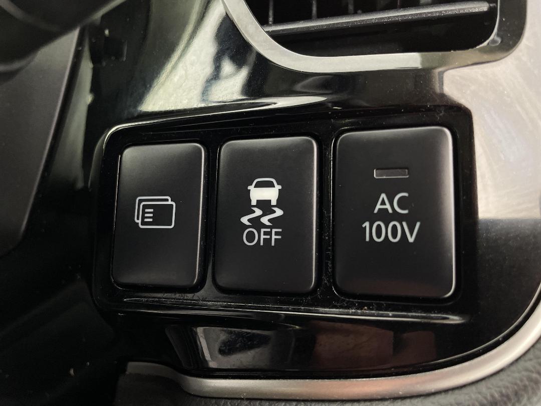 Photo '26' of Mitsubishi Outlander