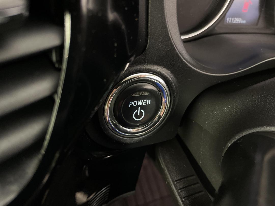 Photo '30' of Mitsubishi Outlander