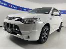 Thumbnail '4' of Mitsubishi Outlander