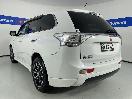 Thumbnail '5' of Mitsubishi Outlander