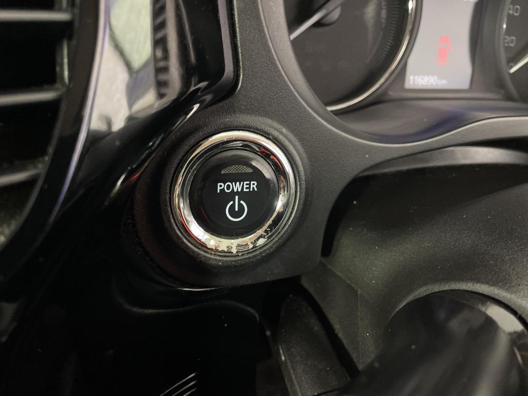 Photo '27' of Mitsubishi Outlander