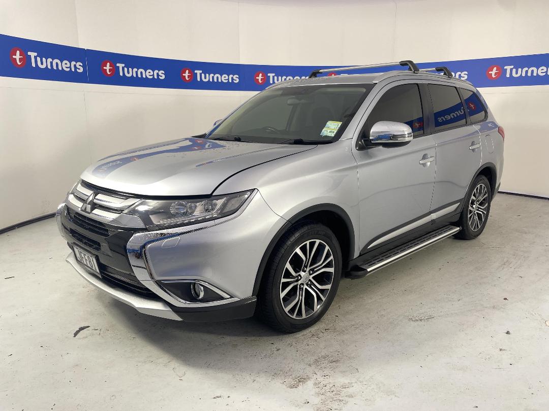 Photo '4' of Mitsubishi Outlander Photo '4' of Mitsubishi Outlander