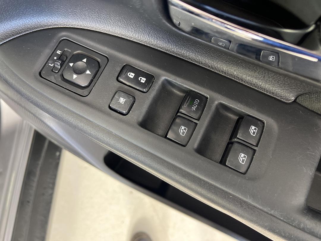 Photo '23' of Mitsubishi Outlander Photo '23' of Mitsubishi Outlander