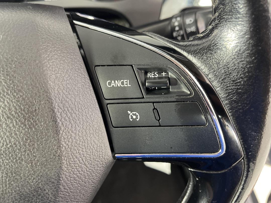 Photo '26' of Mitsubishi Outlander Photo '26' of Mitsubishi Outlander