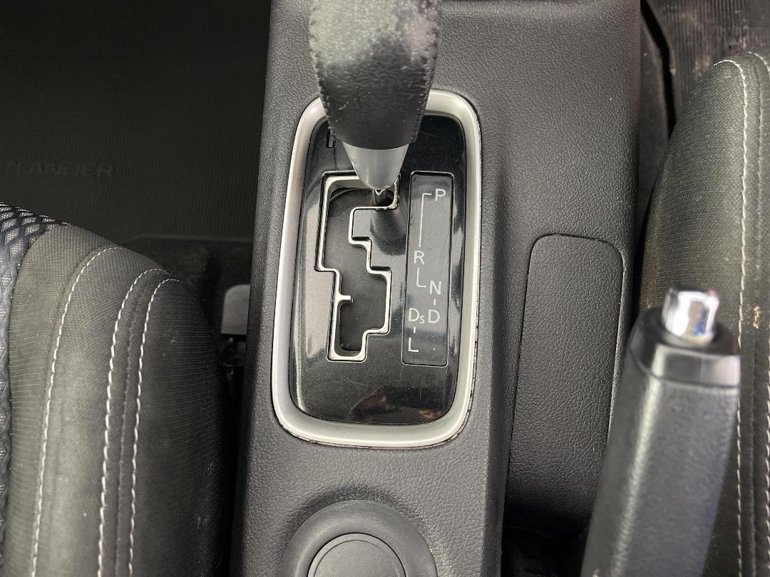 Photo '29' of Mitsubishi Outlander Photo '29' of Mitsubishi Outlander