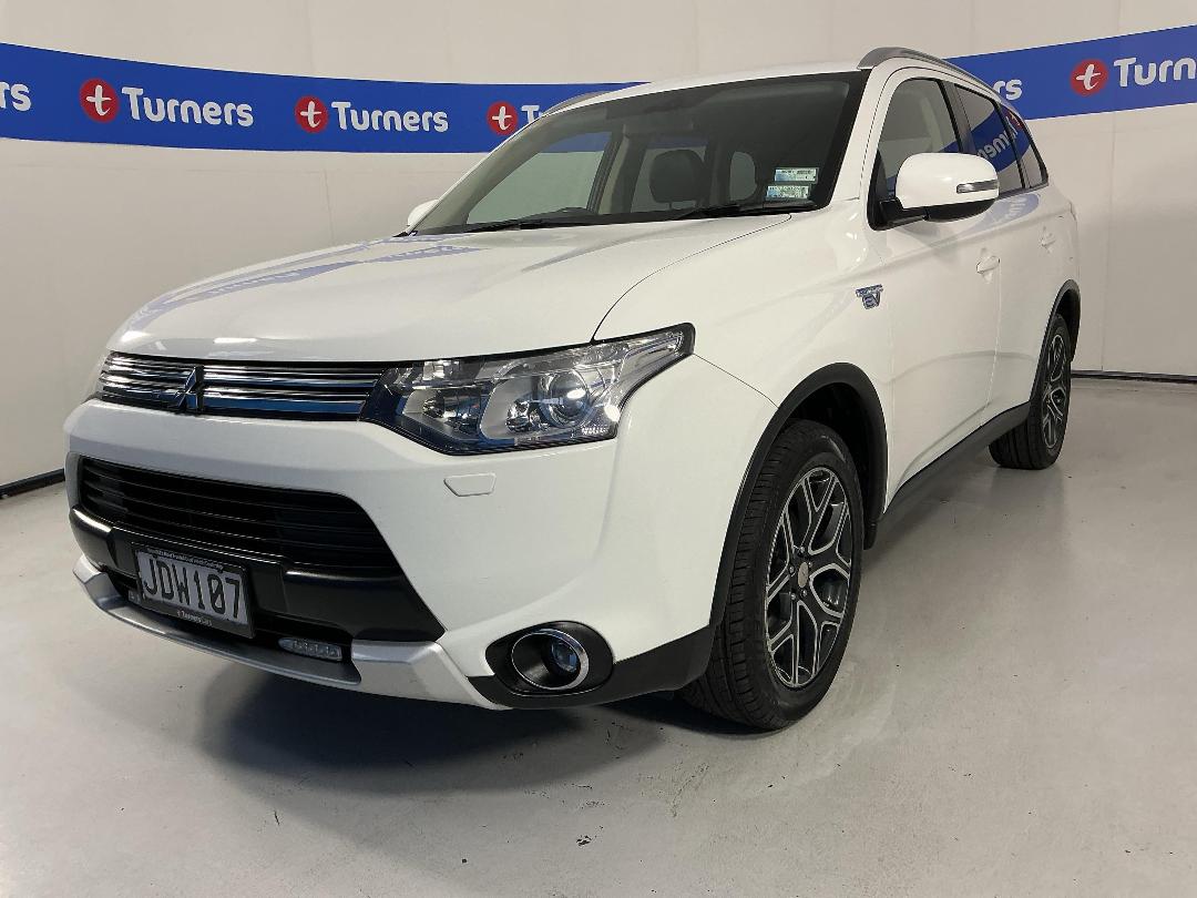 Photo '4' of Mitsubishi Outlander Photo '4' of Mitsubishi Outlander