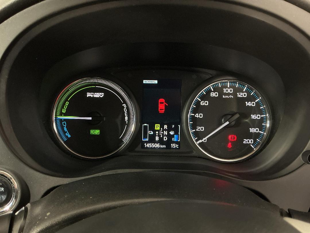 Photo '21' of Mitsubishi Outlander Photo '21' of Mitsubishi Outlander