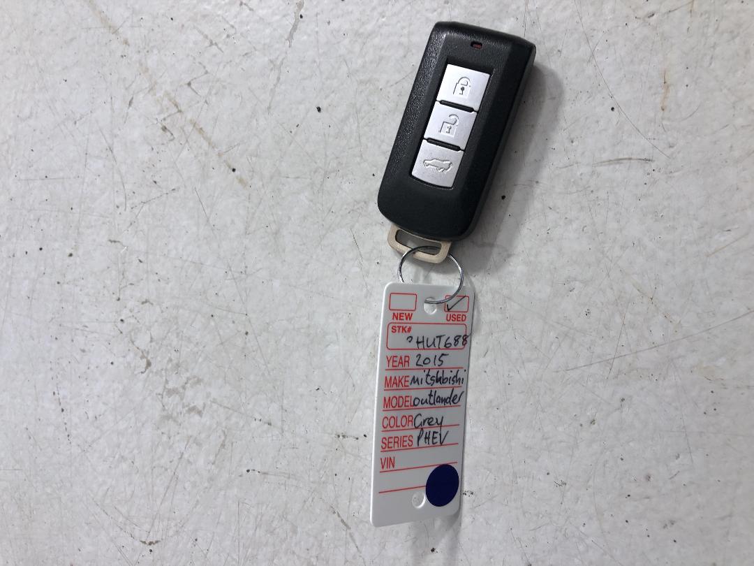 Photo '22' of Mitsubishi Outlander Photo '22' of Mitsubishi Outlander