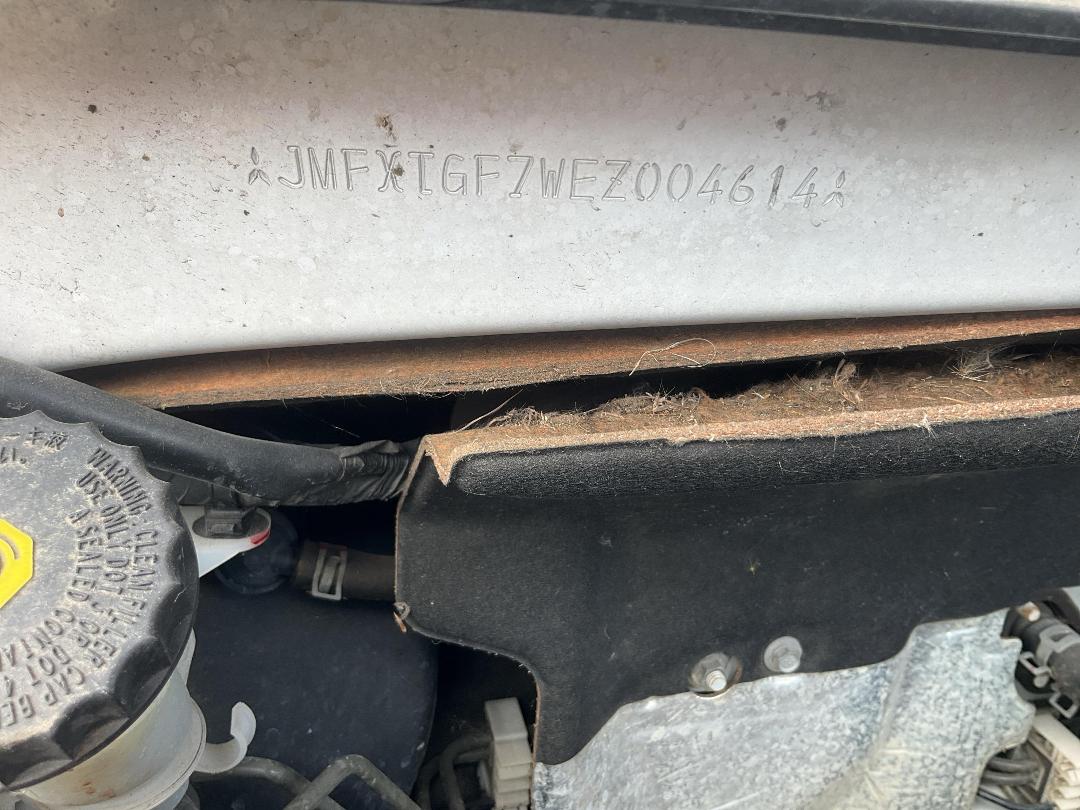 Photo '10' of Mitsubishi Outlander LS