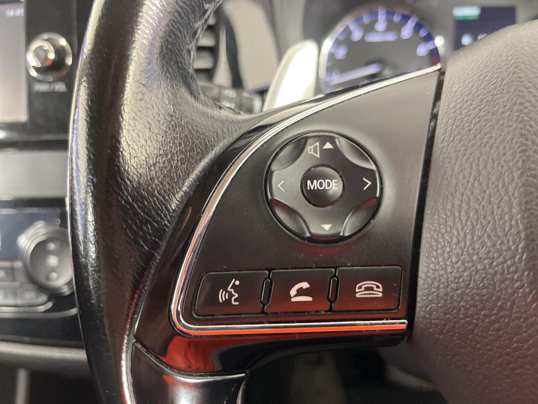 Photo '25' of Mitsubishi Outlander