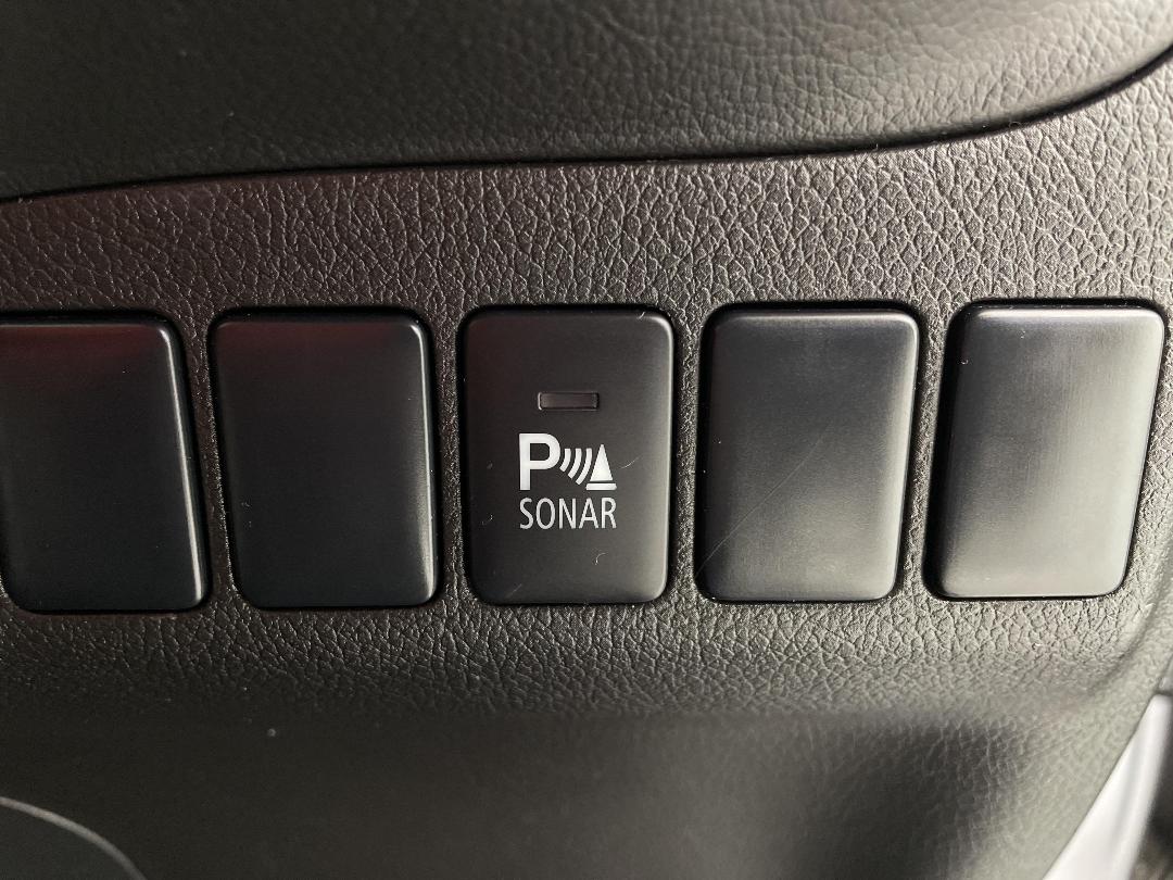 Photo '23' of Mitsubishi Outlander