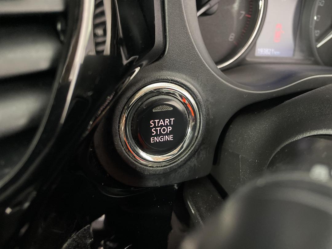 Photo '28' of Mitsubishi Outlander