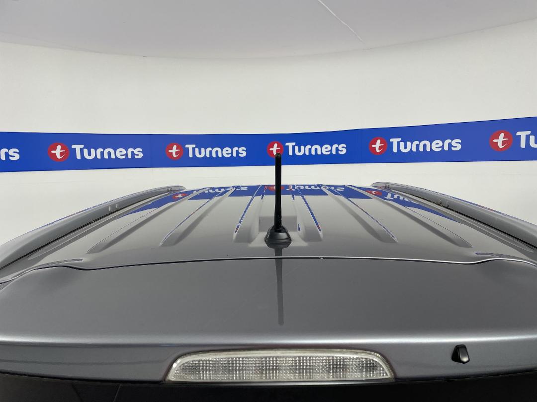 Photo '32' of Mitsubishi Outlander