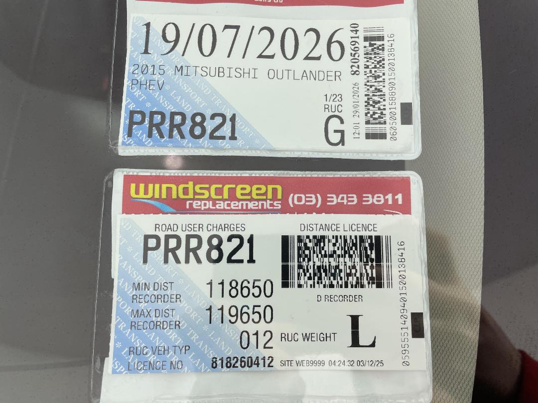 Photo '34' of Mitsubishi Outlander